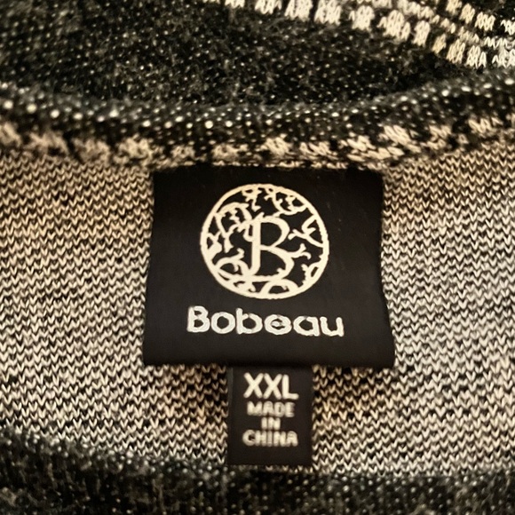 Bobeau XXL Striped Gray and White Women's Top Long Sleeves - Picture 3 of 3